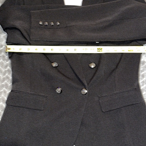 Crosby. Double Breasted Lined Blazer.  Black with gray lining. Size 6. - Picture 6 of 12